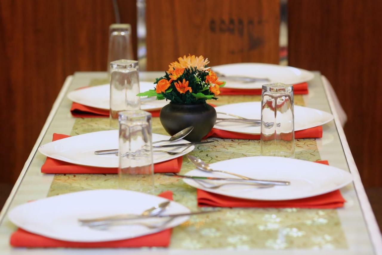 Global City Hotel Maligawatta 외부 사진